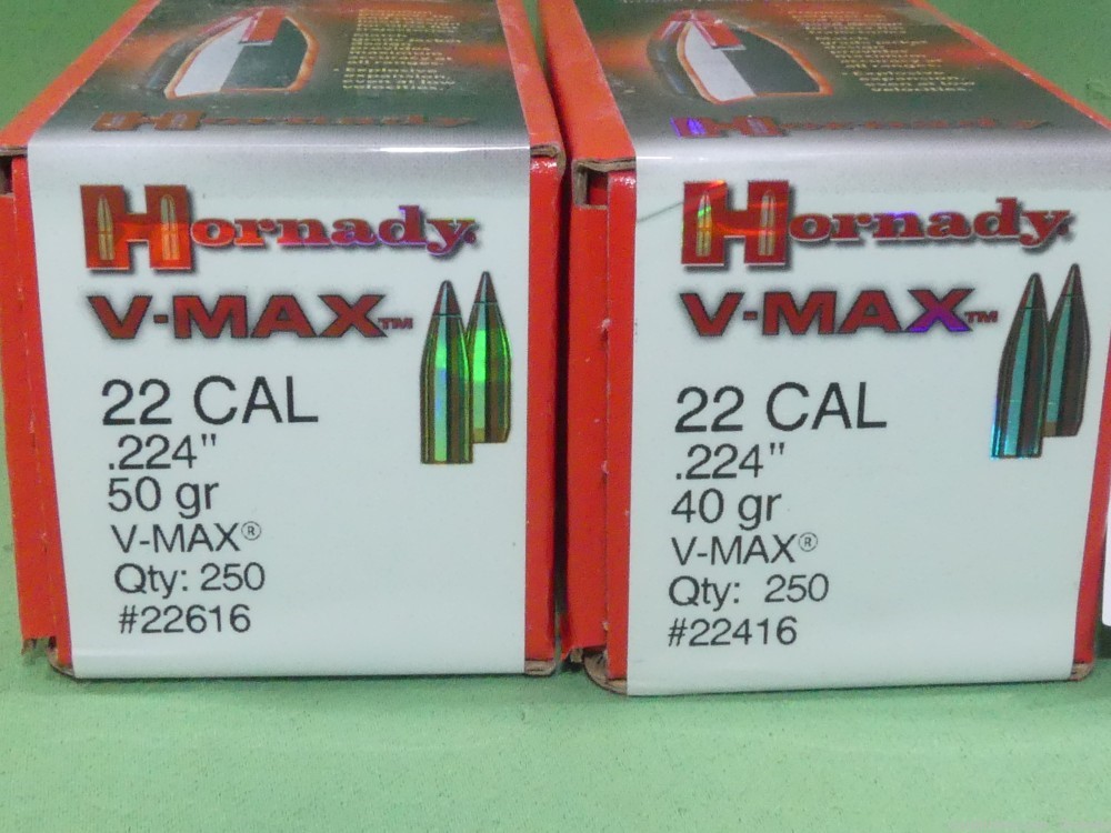 #4121 500 rnds Hornady V-Max bullets 22 cal. Box 40 gr, & 50 Gr-img-1