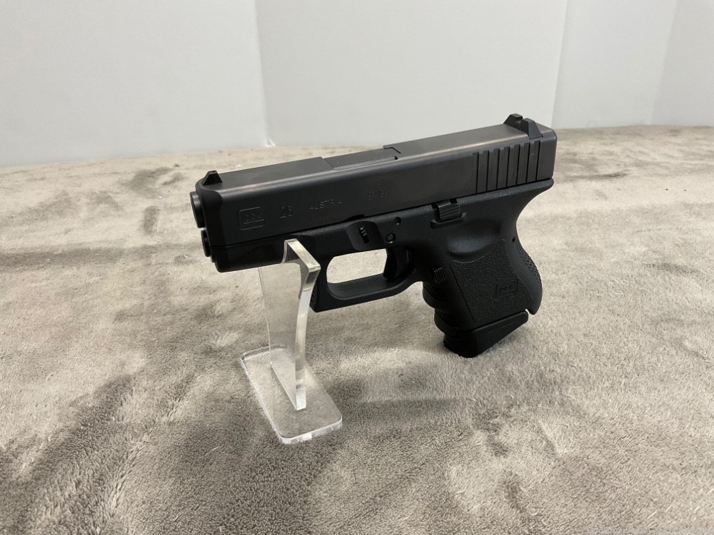 Glock 26 Compact Conceal 9mm with 2 grip extended mags 3” barrel black-img-0