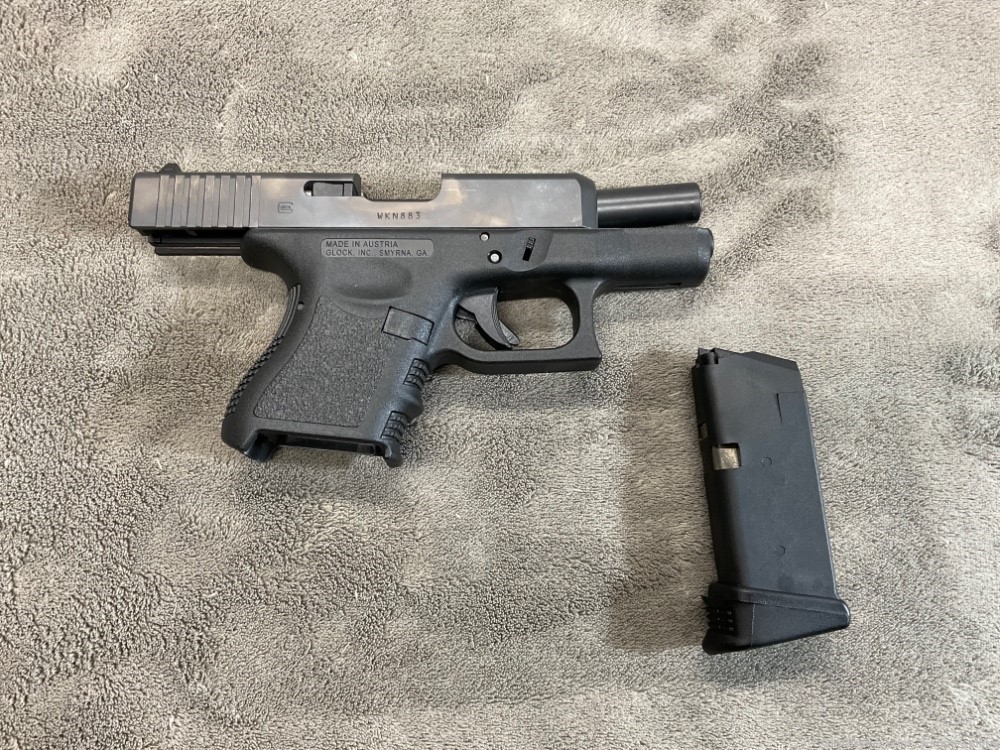 Glock 26 Compact Conceal 9mm with 2 grip extended mags 3” barrel black-img-7