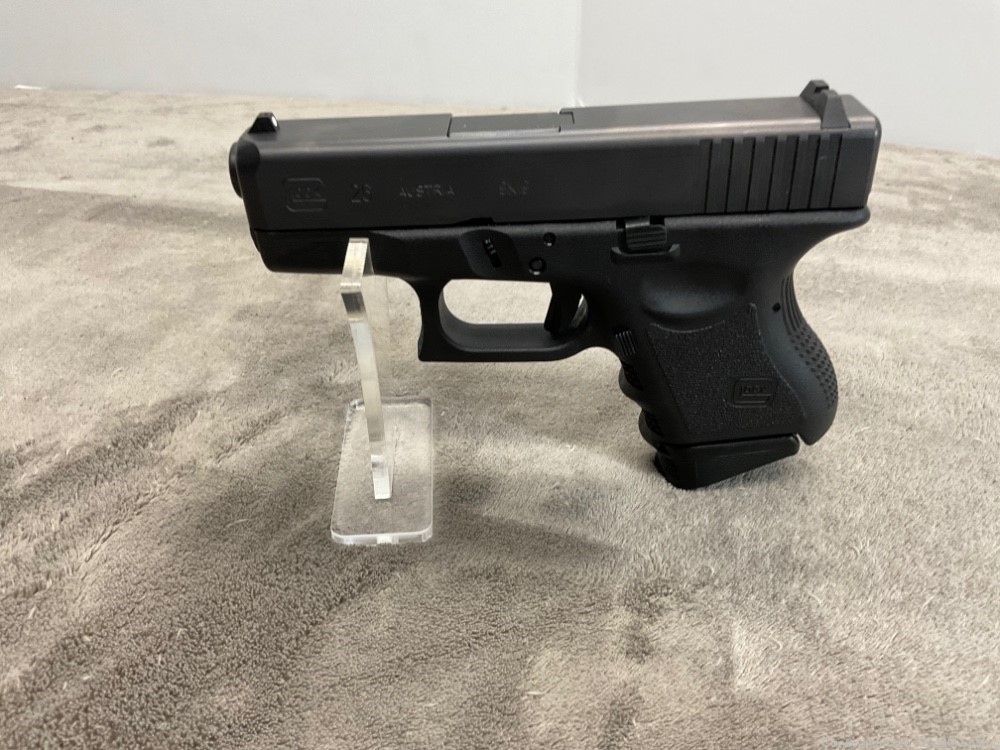 Glock 26 Compact Conceal 9mm with 2 grip extended mags 3” barrel black-img-2
