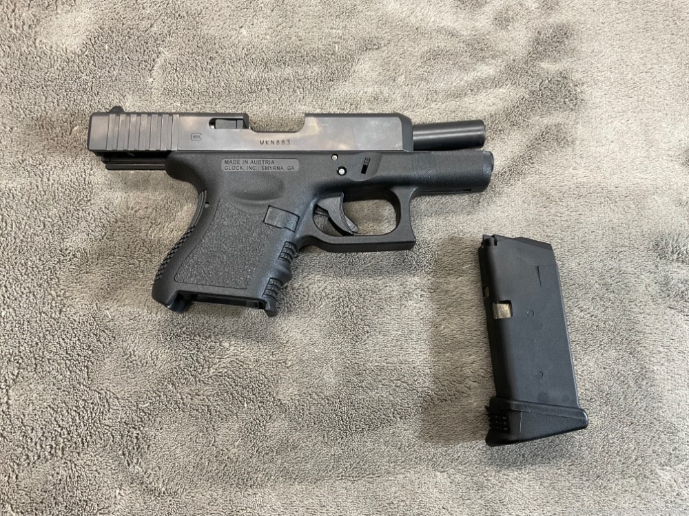 Glock 26 Compact Conceal 9mm with 2 grip extended mags 3” barrel black-img-8