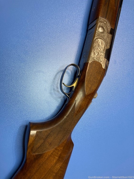 BERETTA 686 SILVER PIGEON II O/U 12GA SHOTGUN 30" BARRELS 3" CHAMBER -img-2