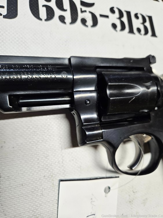Ruger GP100 357 Magnum 6 Inch Blued Wood Panel Grips-img-13