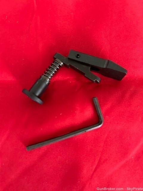AR 15/M-16 Ambi Extended Magazine Release -img-0