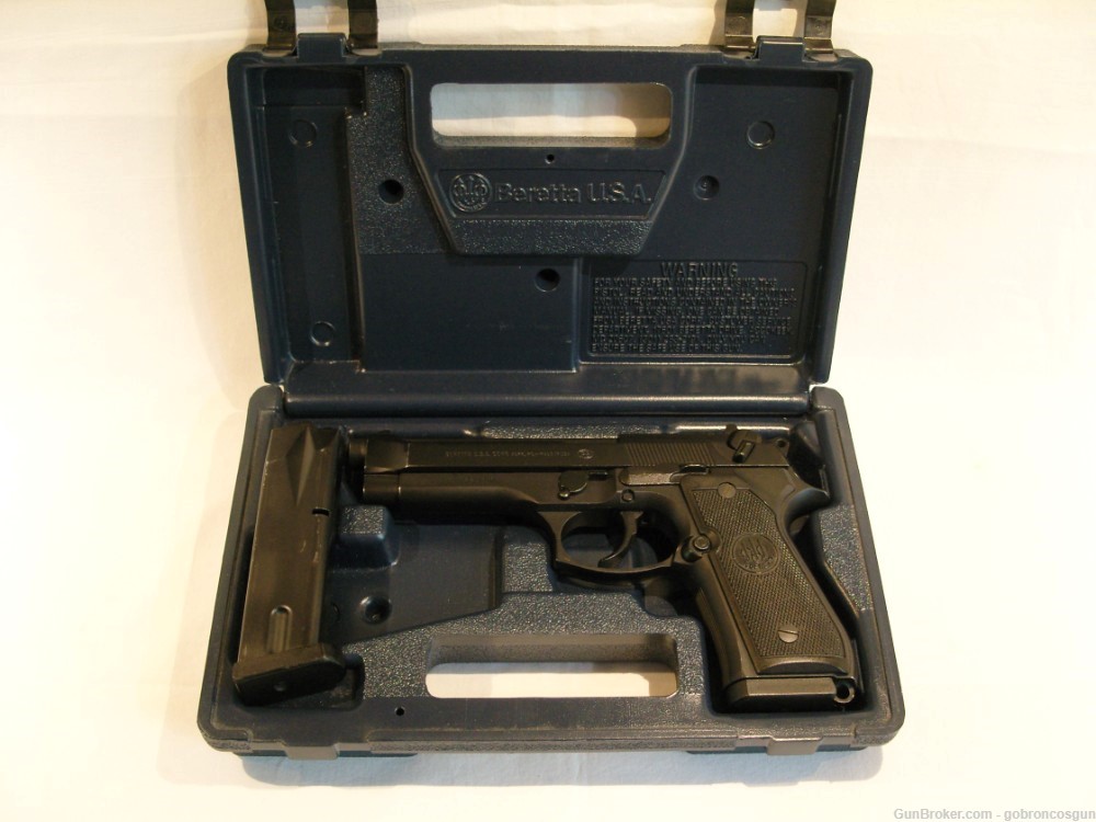 Beretta 96  (.40 S&W)-img-0