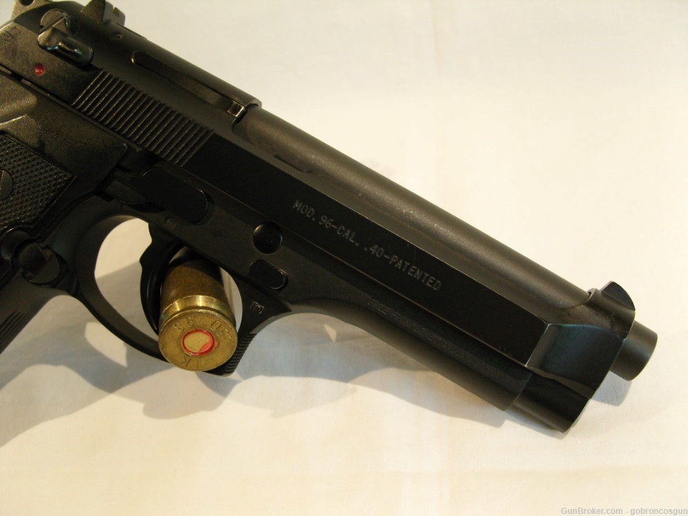 Beretta 96  (.40 S&W)-img-4
