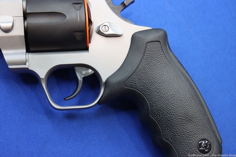 Taurus RAGING HUNTER Revolver 44 MAG 8-3/8" PORTED 2-TONE 44MAG Deluxe Case-img-6