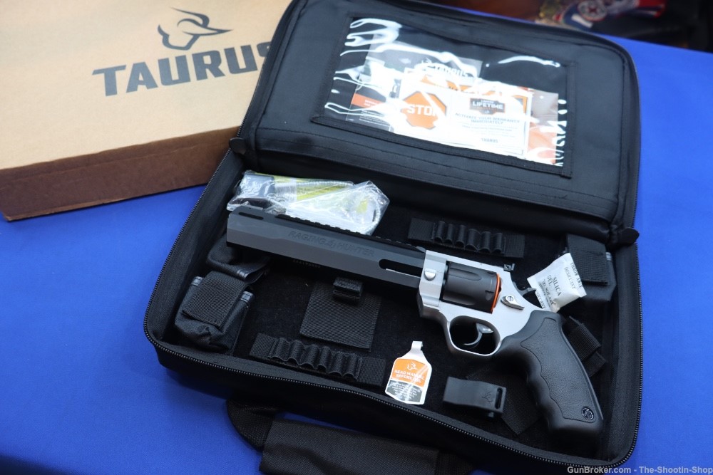 Taurus RAGING HUNTER Revolver 44 MAG 8-3/8" PORTED 2-TONE 44MAG Deluxe Case-img-0