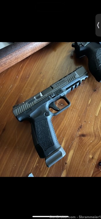 Like new optic ready Canik TP9SFx with everything it comes with. -img-1