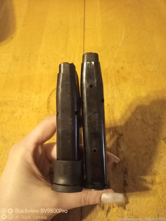 Pair of Unbranded CZ 75 9mm Magazines (14rd,16rd)-img-11