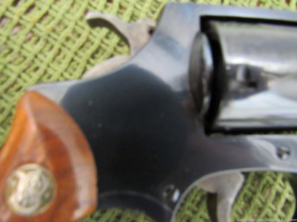 Smith & Wesson S&W Model 36 Chiefs Special .38 Spl. 2" DA/SA Revolver -img-9