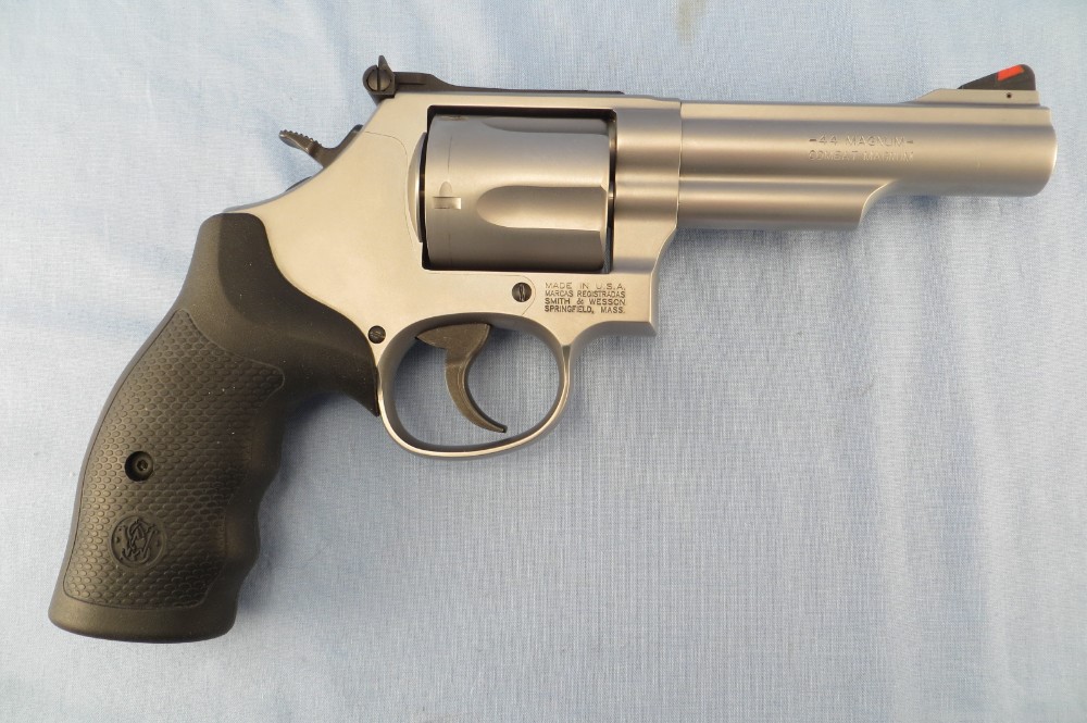 Smith & Wesson Mod 69 Stainless 44 Combat Magnum 5 Shot New Old Stock 2014-img-2