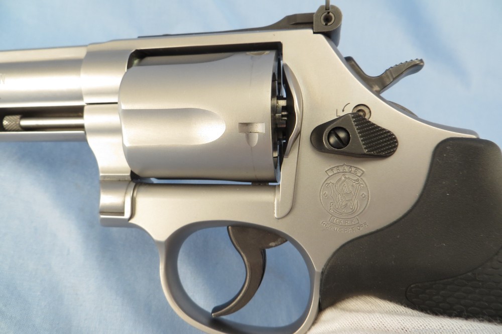 Smith & Wesson Mod 69 Stainless 44 Combat Magnum 5 Shot New Old Stock 2014-img-9
