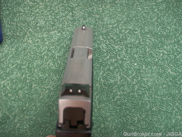 Used Smith and Wesson SW9V  9MM-img-4