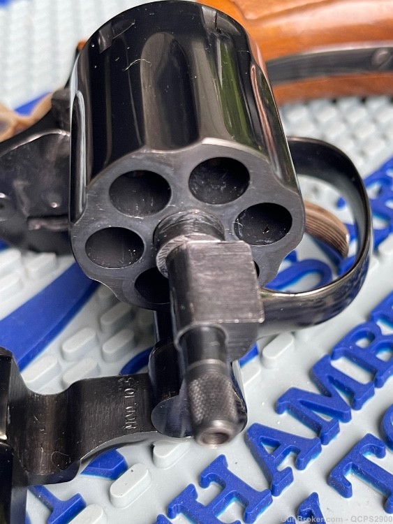 Smith and Wesson S&W Model 10-5 .38 Revolver -img-17