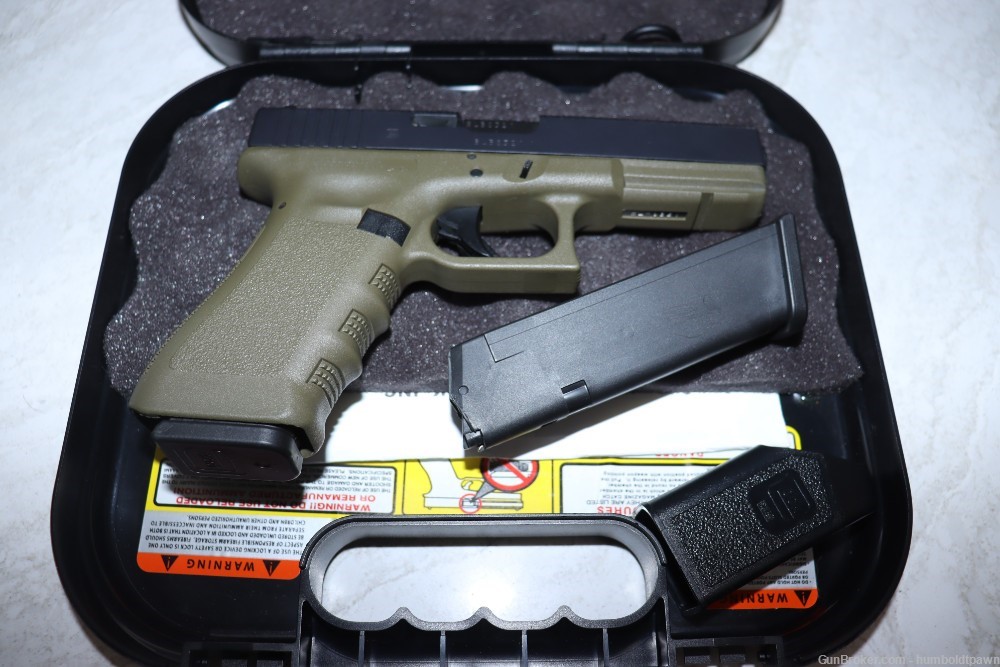 Glock 17 9mm Two-Tone-img-5