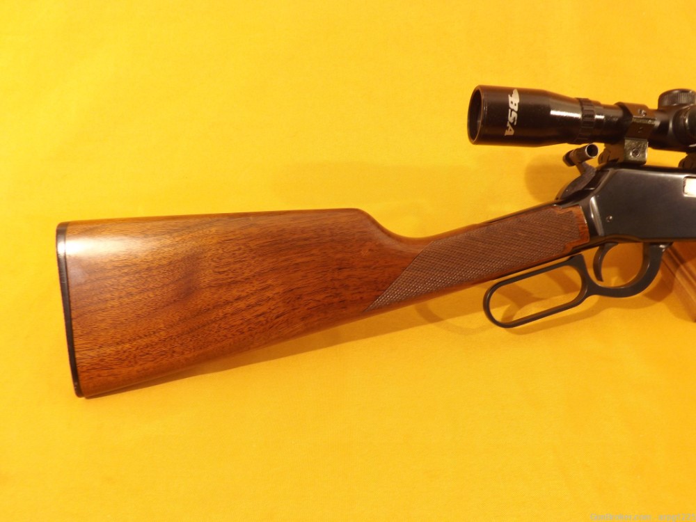 WINCHESTER 9422M 22MAG LEVER ACTION RIFLE W/SCOPE-img-2