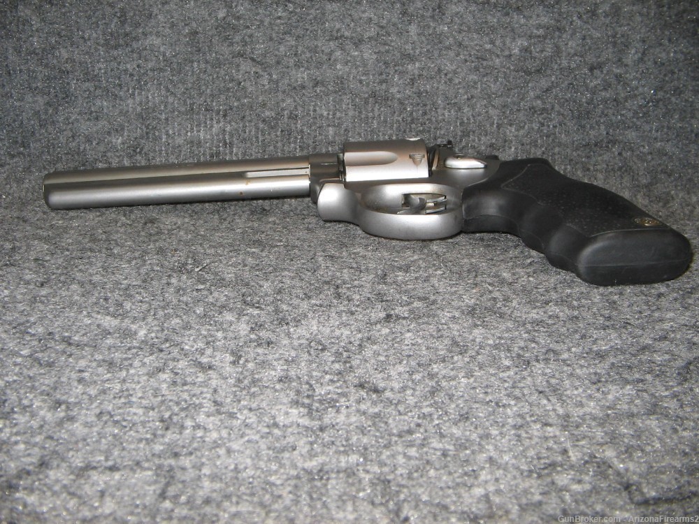 Taurus 66 revolver in .357MAG w/ 6" barrel / stainless / 7 shot-img-3