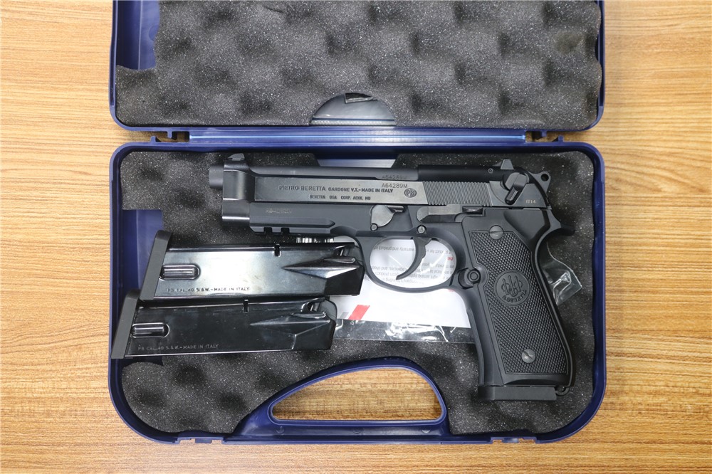 Beretta Model 96A1 .40 S&W 5" Barrel Box 3 Mags 12 Rounds-img-0