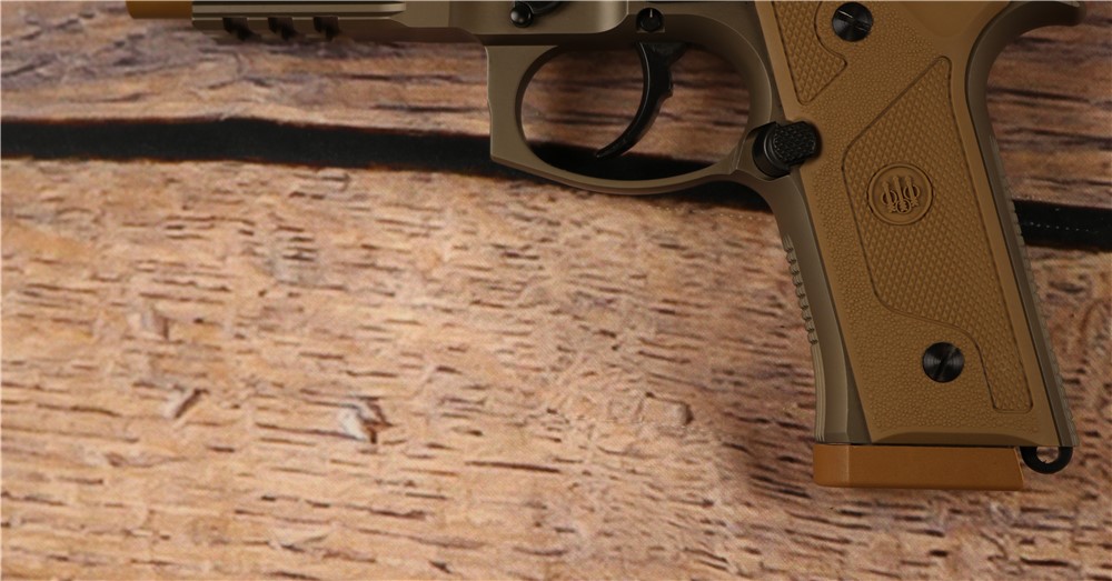 Beretta Model M9A3 9mm 5" Threaded Barrel Box 3 Mags 17 Rounds-img-7
