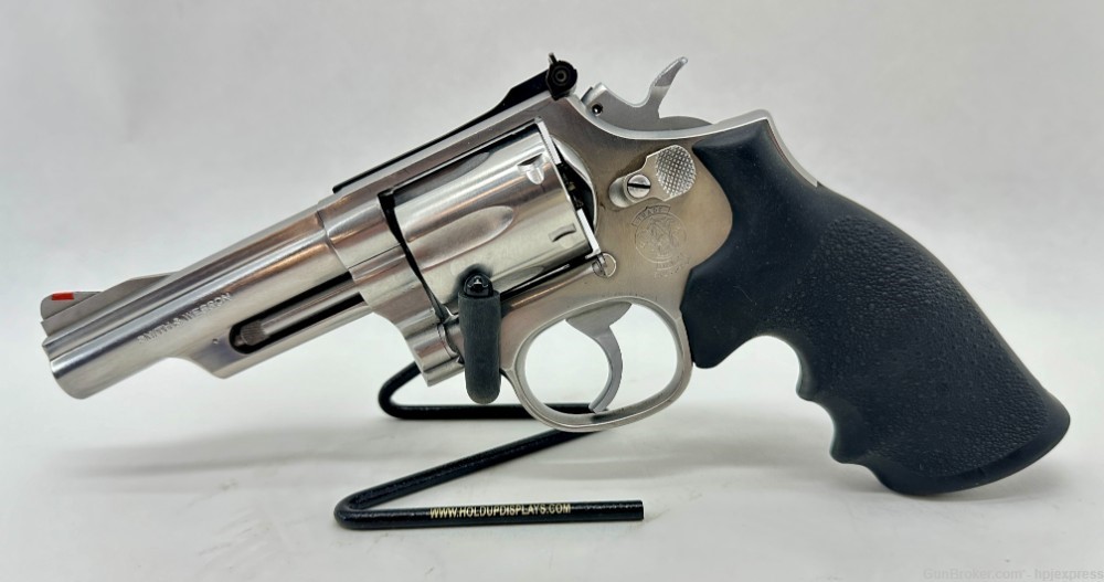 Smith & Wesson 66-2 .357 Magnum Six-Shot 4" Revolver-img-4
