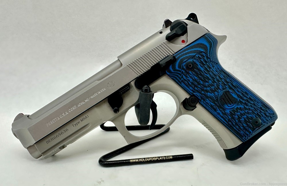 Beretta 92FS Compact M9A1 9mm Semi-Auto Pistol w/ 1 Mag-img-4