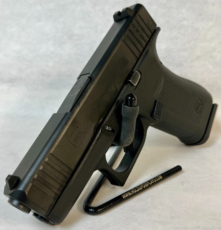 Glock 43X 9mm Semi-Auto Pistol w/Case and 2 Mags-img-5