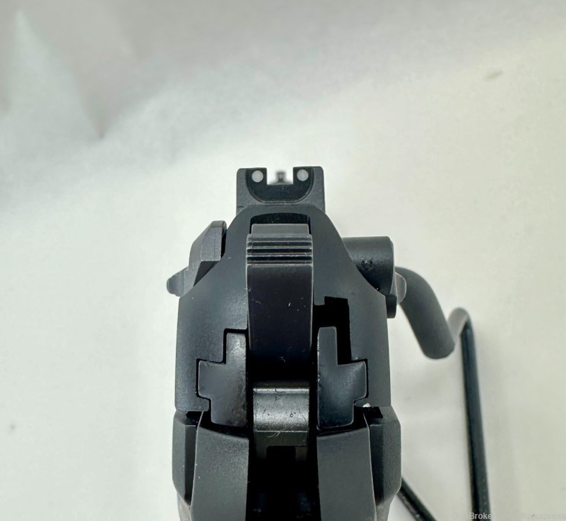 Beretta 92FS M9A1 .22 LR Semi-Auto Pistol w/ 2 Mags-img-7