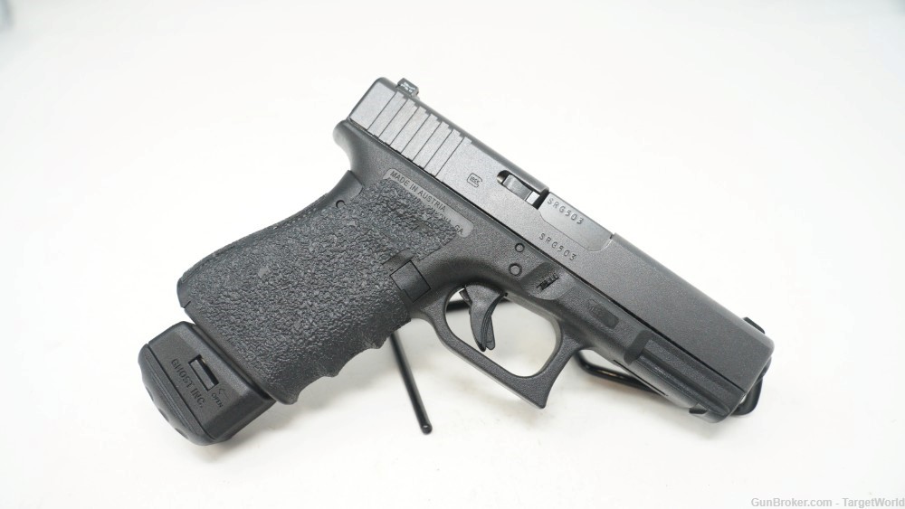 GLOCK 23 GEN 4 .40 SMITH & WESSON BLACK 13 ROUNDS (19815)-img-2