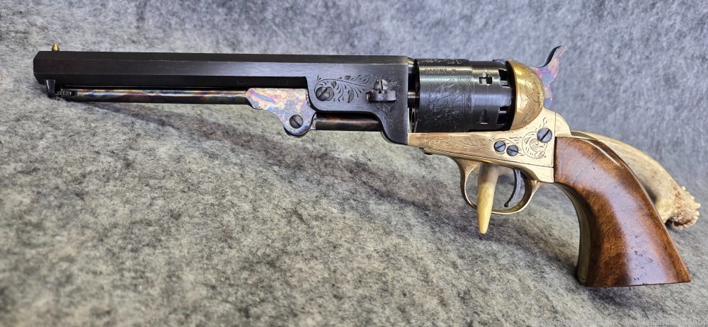FIE Remington 1858 Army .36 cal Revolver, Powder Flask, Mold | w WOOD CASE-img-3