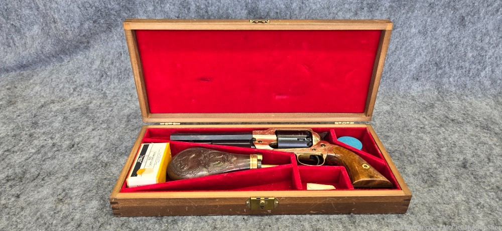 FIE Remington 1858 Army .36 cal 6.5" Revolver | Wood case, flask, balls-img-0