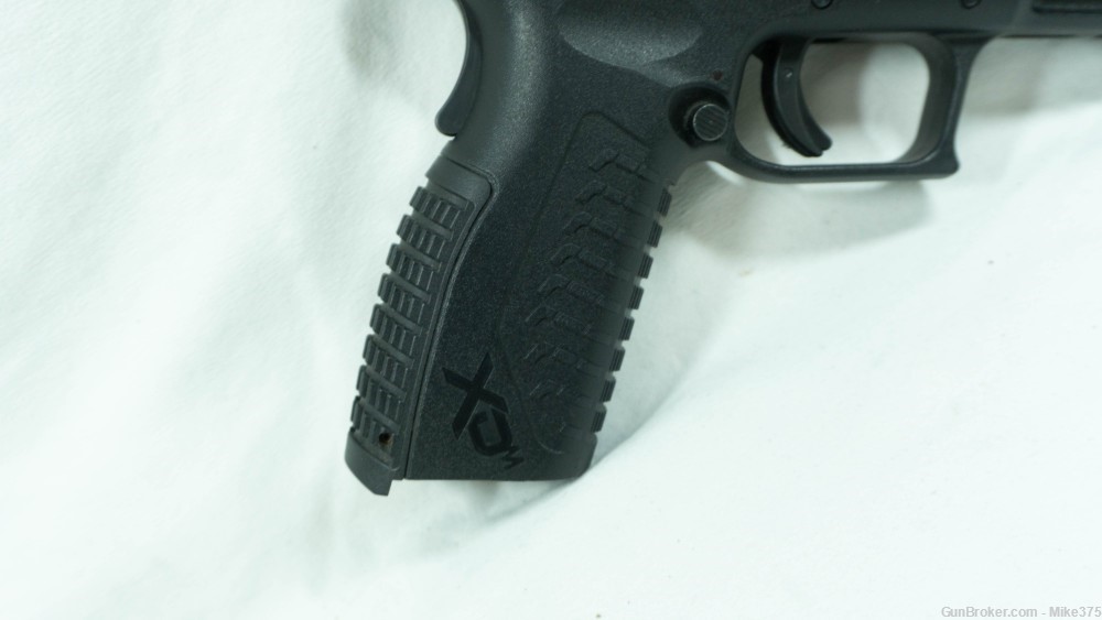 Springfield XDm-9 9mm Pistol - 3 Mags & Holster -img-8