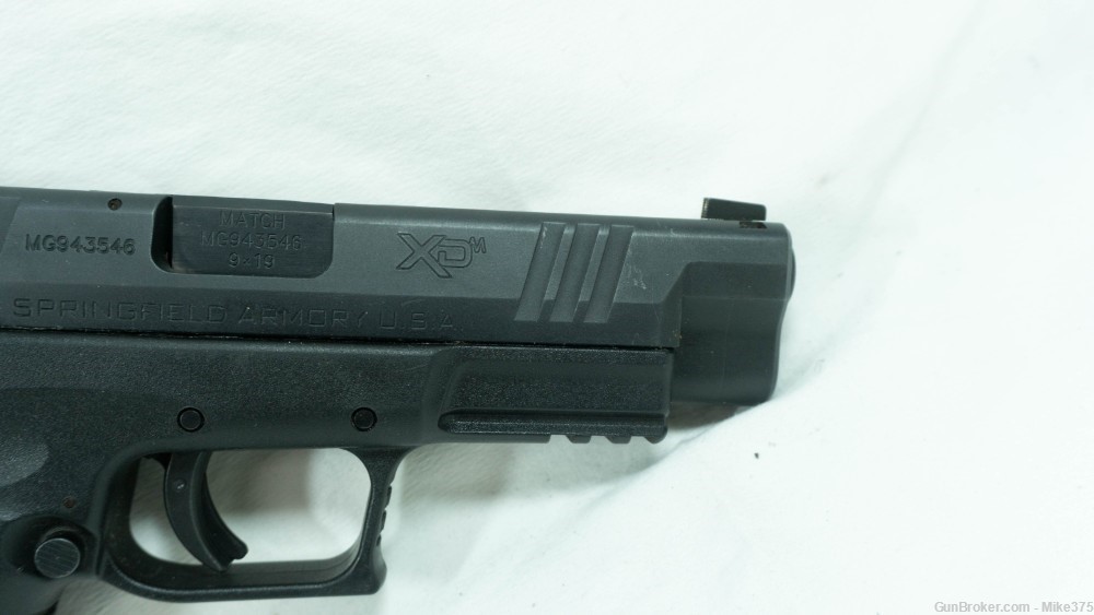 Springfield XDm-9 9mm Pistol - 3 Mags & Holster -img-6