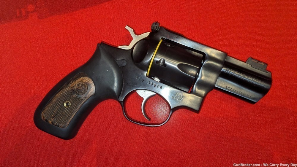 Rare NIB Ruger Talo GP100 .357 Magnum 2.5' -img-5