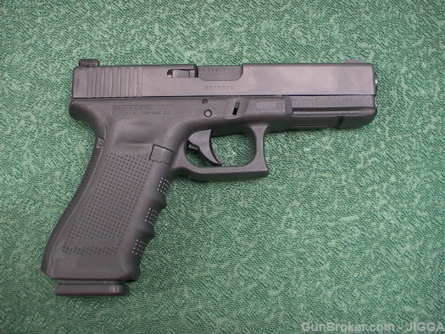 Used Glock 22 .40 S&W-img-2