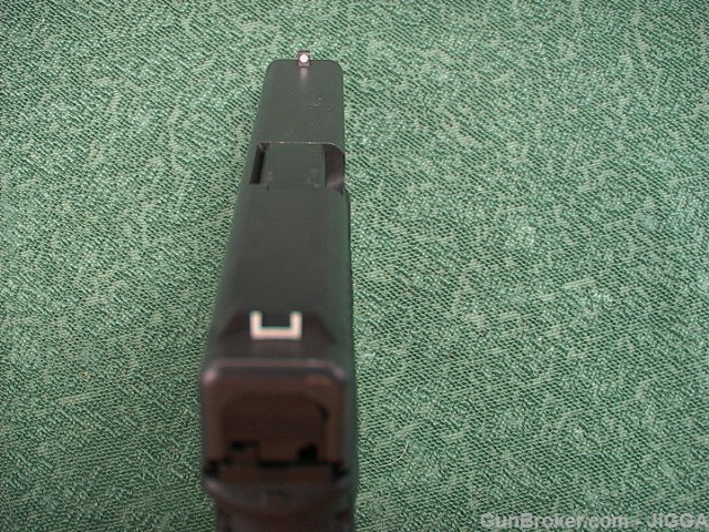 Used Glock 22  40 S&W-img-4