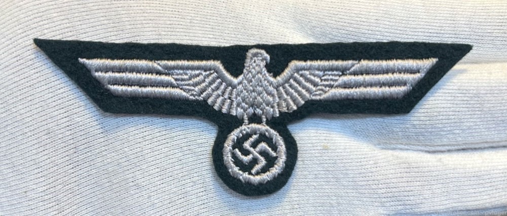 WWII German Army Breast Eagle-img-0
