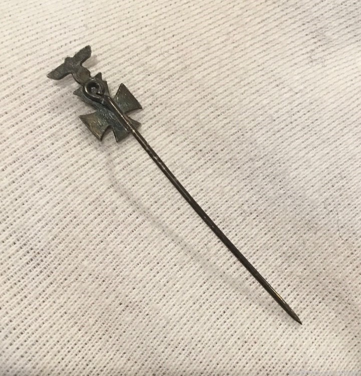 WWII German Iron Cross stick pin-img-1