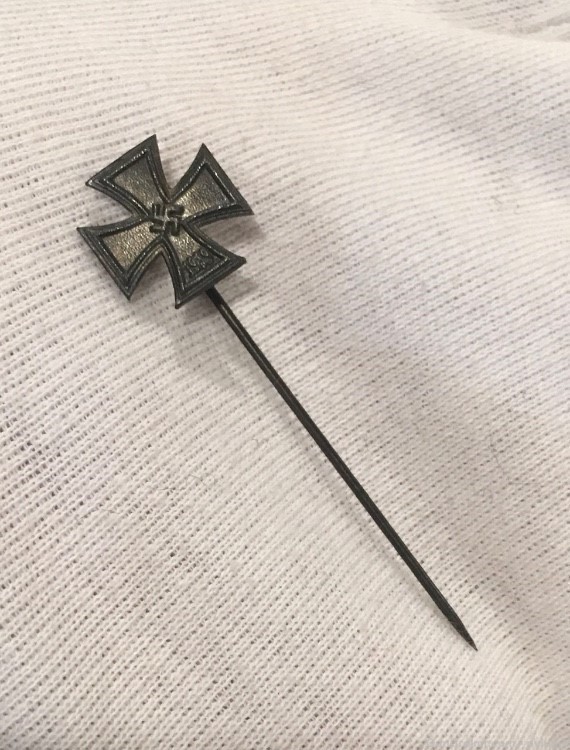 WWII German Iron Cross Stick Pin-img-0