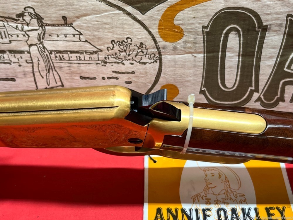 Winchester 9422 XTR Annie Oakley 22lr 20.50" Lever Action Rifle - w/ Box-img-21
