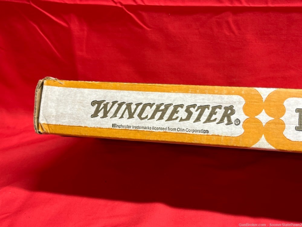 Winchester 9422 XTR Annie Oakley 22lr 20.50" Lever Action Rifle - w/ Box-img-65
