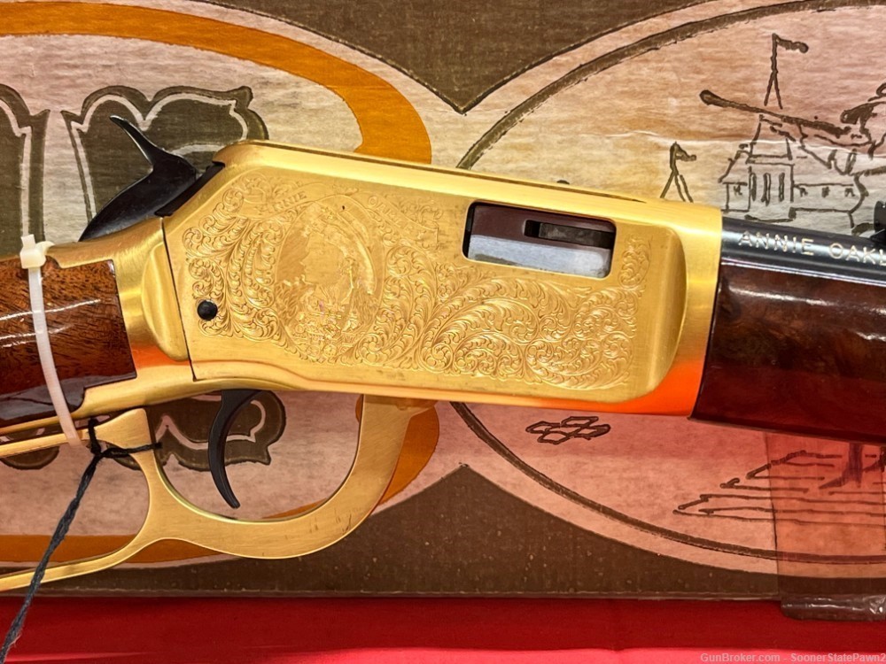 Winchester 9422 XTR Annie Oakley 22lr 20.50" Lever Action Rifle - w/ Box-img-8