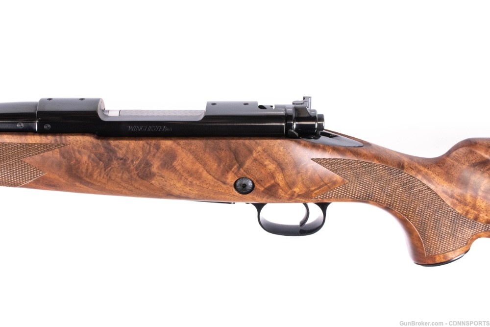 Winchester Model 70 Super Grade V/VI Walnut 24" 6.8 WESTERN New In Box-img-3