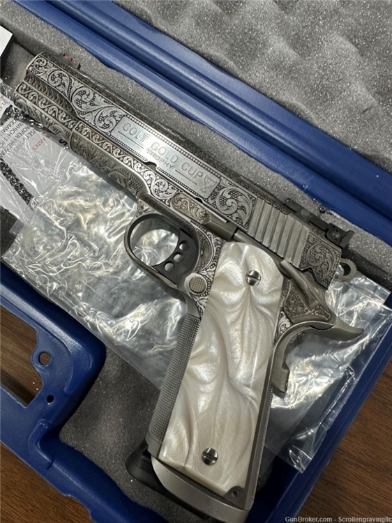 Colt Gold Cup Trophy 45acp Engraved-img-1