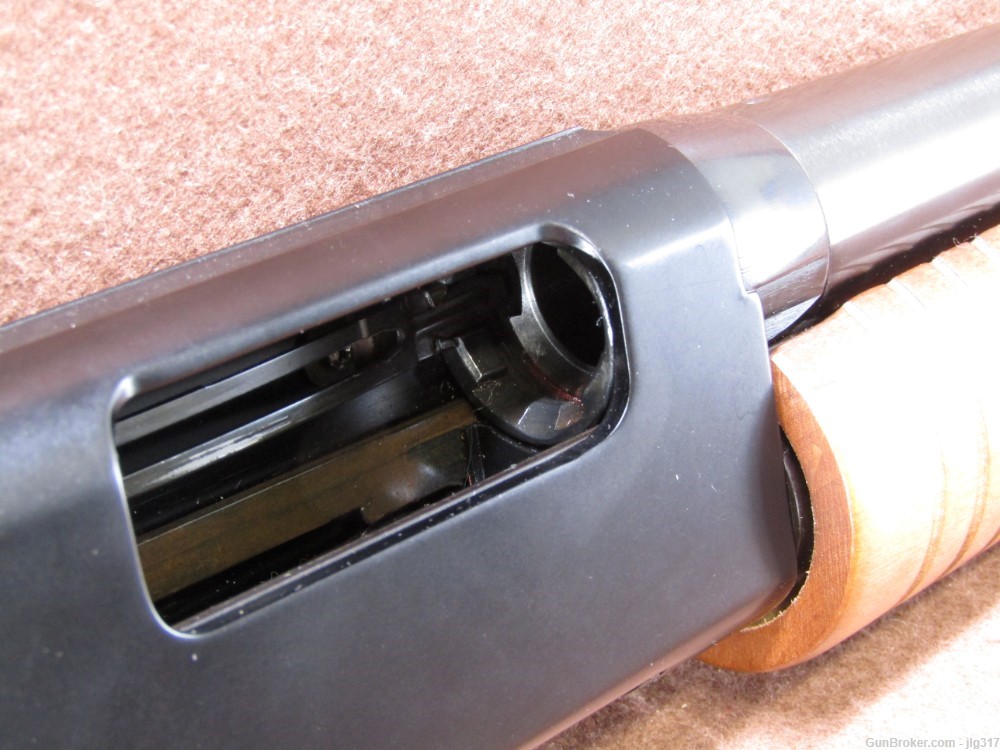 Winchester 1300 Defender 12 GA 3 In Pump Action Shotgun Like New-img-6