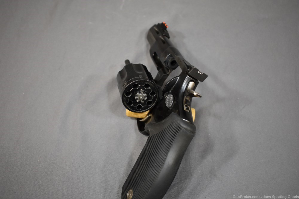 Taurus Tracker 970 - .22Lr Double-Action Revolver w/ 3.75" Barrel-img-12
