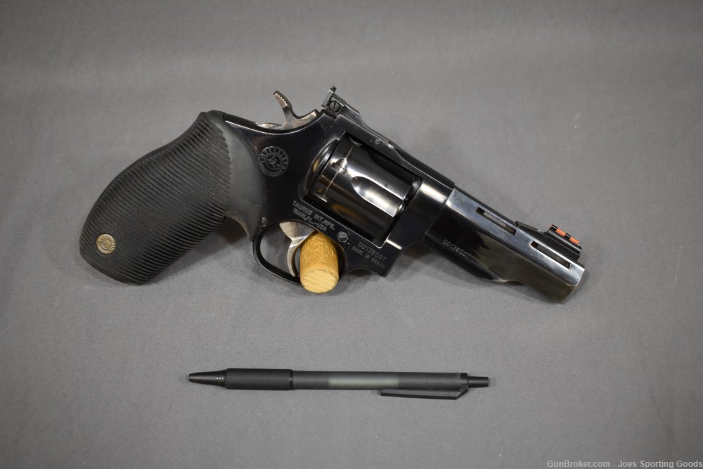 Taurus Tracker 970 - .22Lr Double-Action Revolver w/ 3.75" Barrel-img-4