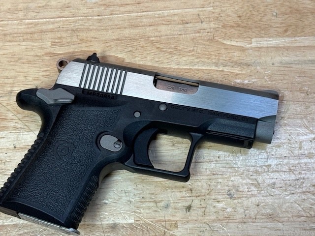 Colt Mustang .380 ACP / Penny Auction-img-1