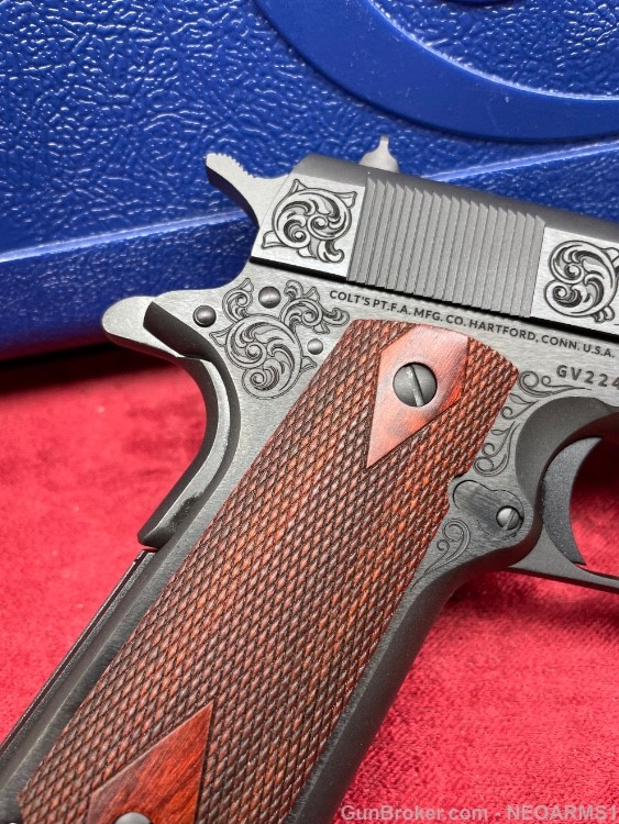 NIB Colt 1911 Government 45 acp . Stunning Engraved collector!-img-10