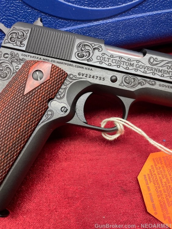 NIB Colt 1911 Government 45 acp . Stunning Engraved collector!-img-9